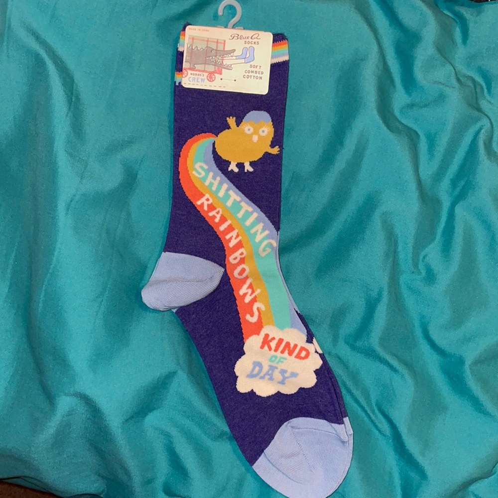 Blue Q 🧦 🐥 💩 🌈